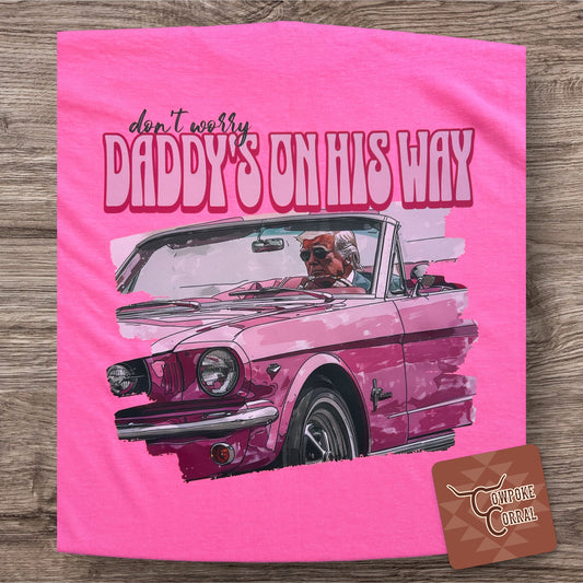 DADDY’S ON HIS WAY TEE