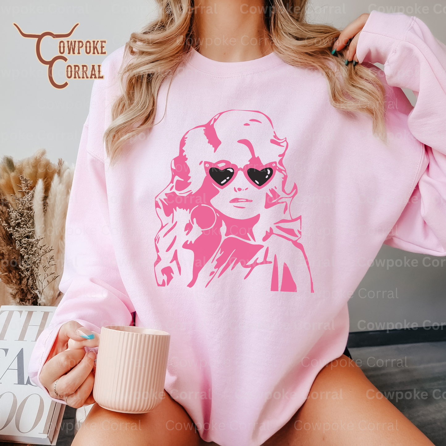 BE MY DOLLYTINE CREWNECK SWEATSHIRT